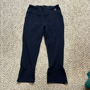 🍀5/$20 Women’s Black capri